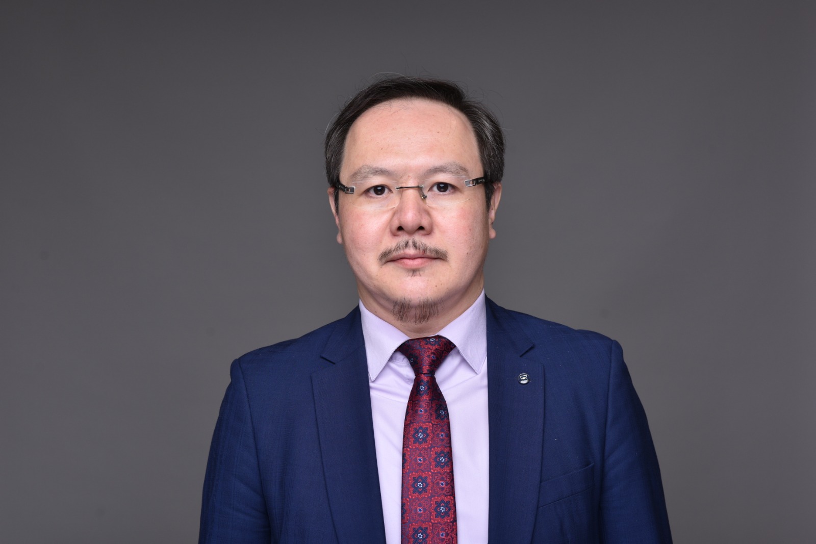 Жантурин Айдар Абылаевич, Шариат кеңешинин мүчөсү